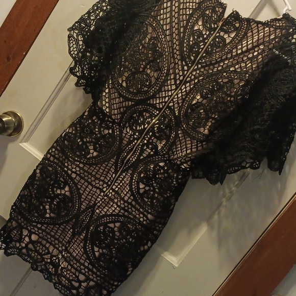 🤠SOLEBLU Lined Crocheted Dress Size Small - Picture 8 of 11